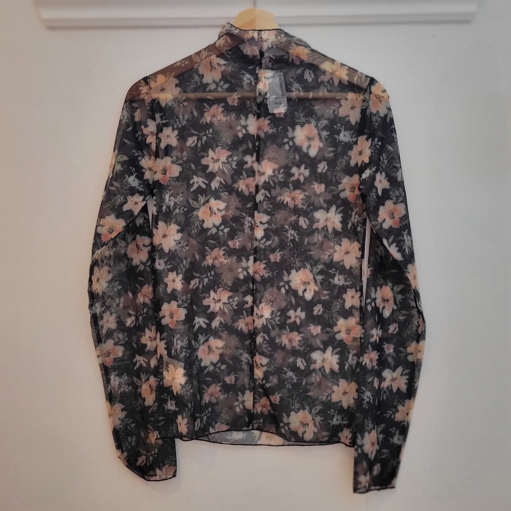 NWT Simons New In Black Fitted Long Sleeve Blouse - Picture 5 of 10
